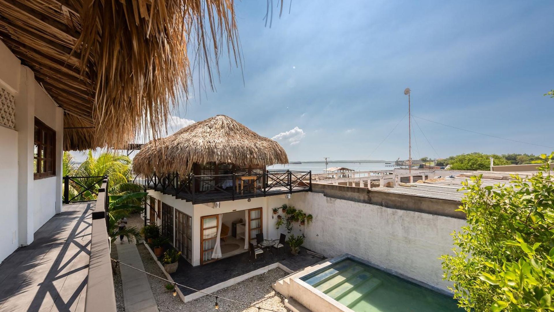 Casa Dharma Origen Barefoot Luxury, Isla de Tierra Bomba Hotel
